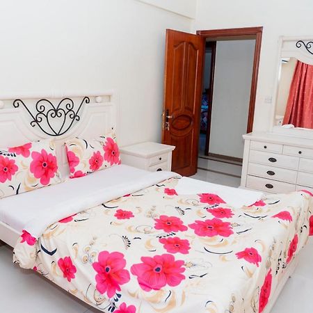Luxury Apartment With Ocean View In Oyster Bay Дар ес Саалам Екстериор снимка