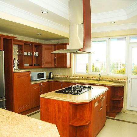 Luxury Apartment With Ocean View In Oyster Bay Дар ес Саалам Екстериор снимка